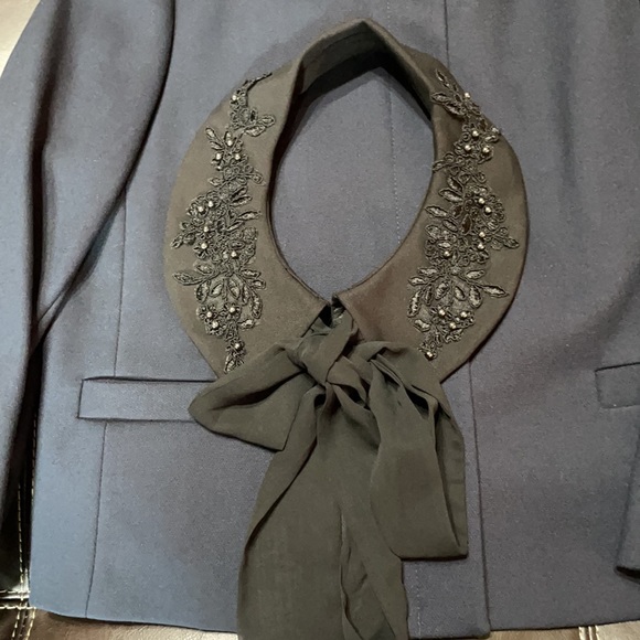 Navy With Embroidered Detachable Collar Blazer - Picture 14 of 16